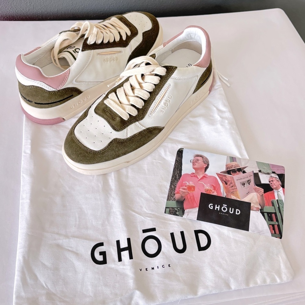 Ghoud Venice Women's Sneakers in White and Pink
